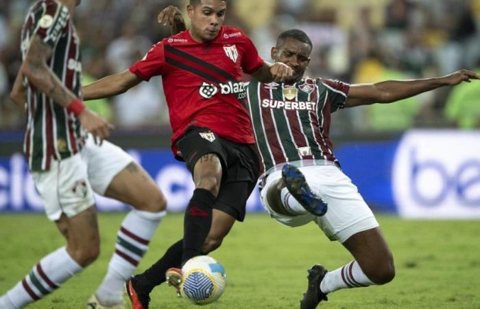 Fluminense cae a la zona de descenso tras perder en el Maracaná