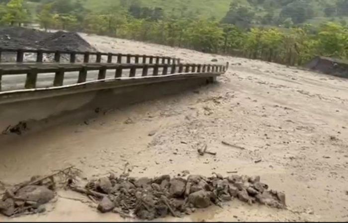 7.000 personas afectadas por caída de Puente Largo Antioquia – .