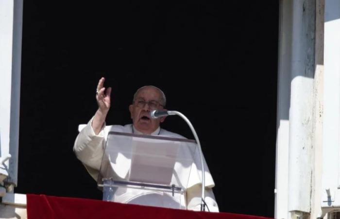El Papa pide oraciones por la paz y lamenta que haya zonas del mundo “donde la gente sufre a causa de la guerra”