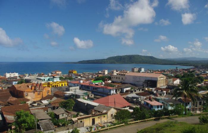 una ciudad cubana anclada en el tiempo – Radio Guantánamo – .