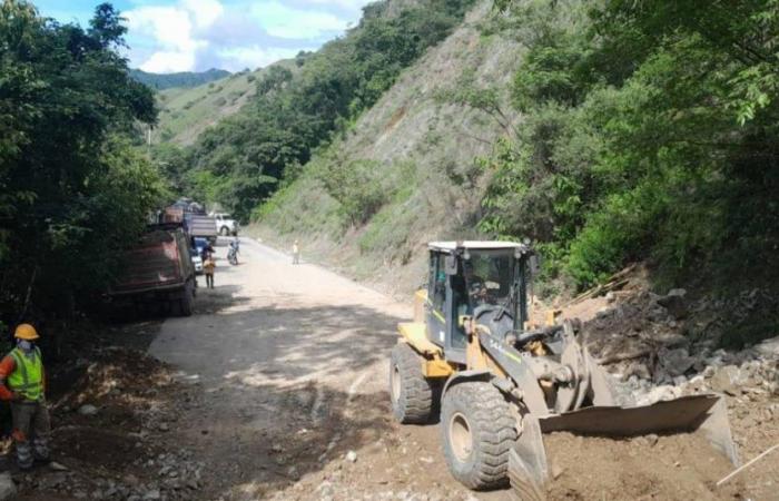 Carretera Bolombolo-Santa fe de Antioquia aún sin fecha de reapertura tras deslave