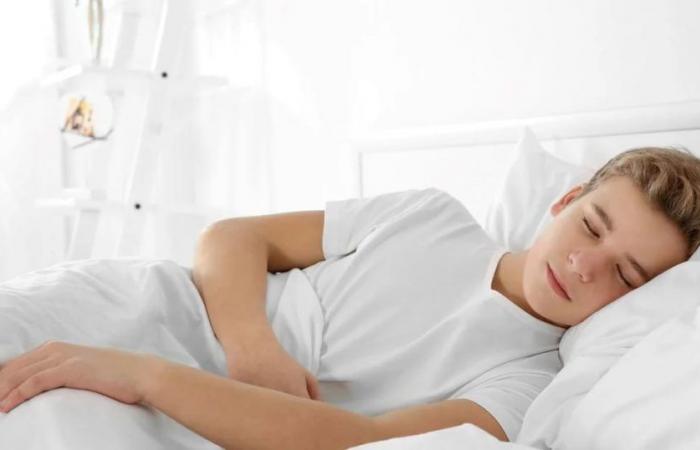 Una mayor duración del sueño, con un inicio más temprano del sueño relacionado con una presión arterial más baja en los niños