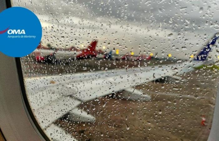 Aeropuerto de Monterrey podría suspender vuelos por lluvia