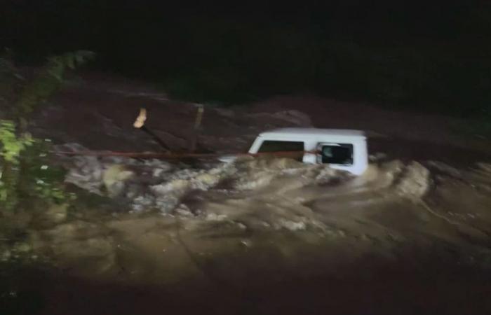 Camión se estrella en medio de alerta por desbordamiento del río Millahue en la Región de O’Higgins