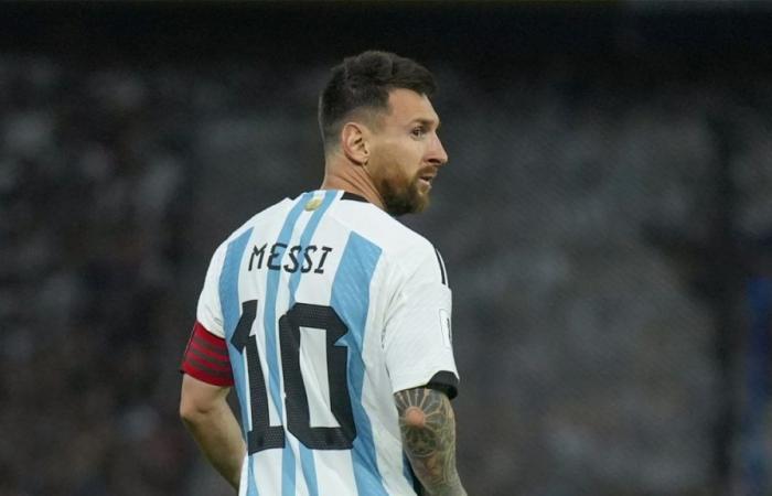 AI predice quién heredará el número 10 de Messi en la Selección Argentina