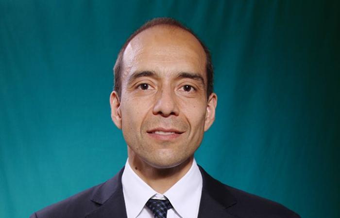 Cristián Banfi asciende a profesor titular de la Universidad de Chile – Facultad de Derecho – .