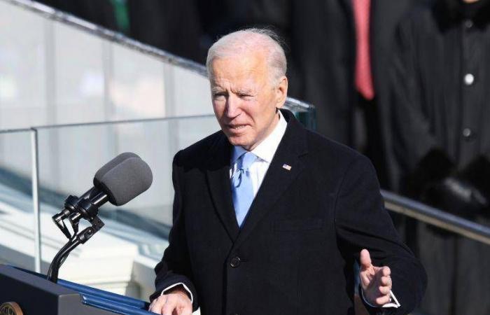 “¿Es Biden un robot?” La Casa Blanca acusa a la oposición de manipular videos para mostrar al presidente desorientado