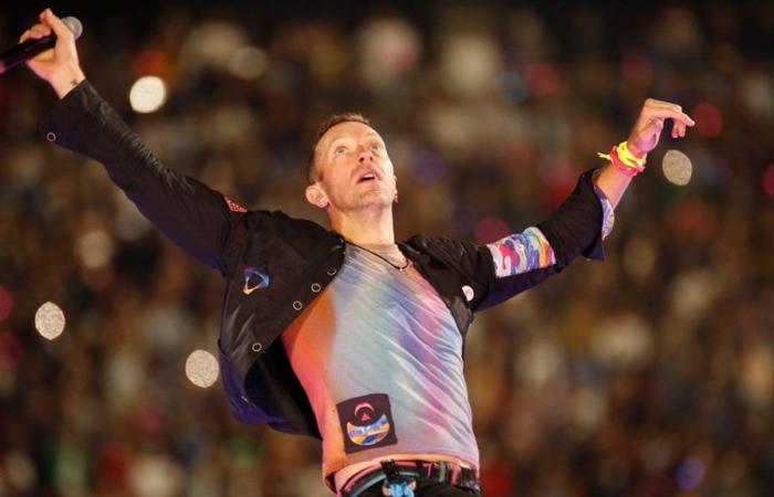 Coldplay realizará la edición en vinilo de ‘Moon Music’ a partir de botellas de plástico recicladas