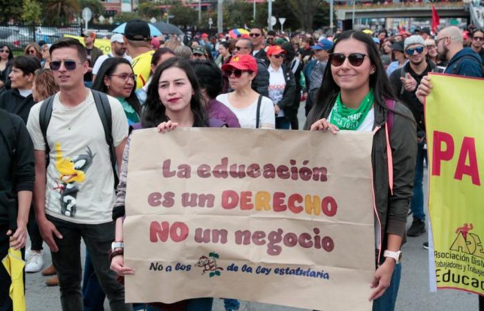 El Congreso colombiano hunde la reforma que garantizaba el derecho fundamental a la educación