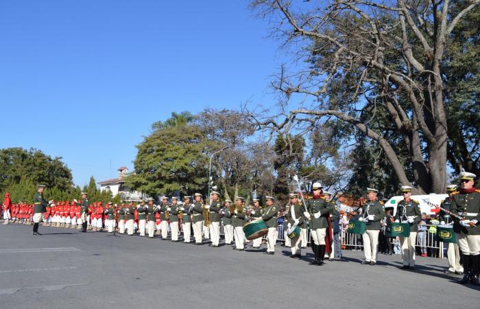 Gendarmería participó en el 203 aniversario del paso a la inmortalidad del General D. Martín Miguel de Güemes – .