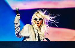 Grimes se disculpa por su desastroso concierto de Coachella