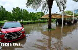 Caos en el aeropuerto de Dubai mientras los Emiratos Árabes Unidos y Omán se recuperan de tormentas mortales