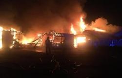 Casa club de golf de Gisborne destruida por un incendio