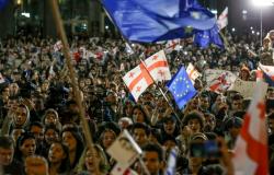 Los georgianos protestan contra la “ley rusa” que pondrá a prueba la dirección futura del país