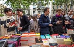 Estos son los libros más vendidos de Sant Jordi 2024, según el ranking provisional