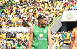 Gol de Teófilo Gutiérrez en la victoria del Real Cartagena sobre Huila, en la Copa Colombia