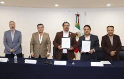 AMPI e Infonavit firman convenio para evitar coyotaje en SLP – El Sol de San Luis – .