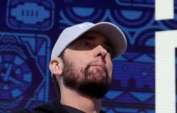 Eminem enciende a la multitud al iniciar el Draft de la NFL con las estrellas de los Detroit Lions