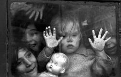 Humanario: un fotolibro sobre la situación de los asilos en Buenos Aires que se publicó unos días antes de que comenzara la dictadura del 76