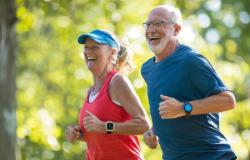 Cuatro minutos de ejercicio diario podrían reducir el riesgo de cáncer en personas sedentarias, según estudio