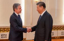 El presidente chino Xi recibió al secretario de Estado de Biden y le advirtió que ambas naciones deben “ser socios” y “no rivales” – .