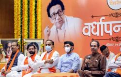 “El jefe de Shiv Sena, Uddhav Thackeray, responde al BJP y sus aliados, lanza fuertes desafíos y promesas antes de las elecciones”.