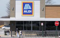“ALDI, una tienda de comestibles con sede en Illinois, reducirá los precios de cientos de artículos este verano – NBC Chicago -” .