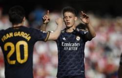 Real Madrid celebra título con aplastante goleada sobre el descendido Granada