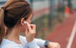 Los auriculares inalámbricos de 30€ (antes 90€) más recomendados por mujeres de 45 años que salen a pasear todos los días