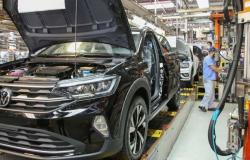 Volkswagen podría transferir total o parcialmente la producción del Nivus a la planta de Sao José dos Pinhais -lo que dejaría espacio para otras innovaciones- 16 Válvulas
