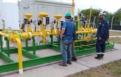 Caputo detuvo pagos de la Zona Fría y más de 40 subdistribuidoras de gas en todo el país están en peligro