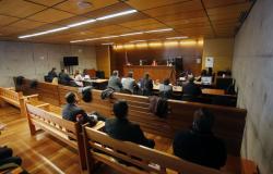 Tribunal absuelve al ex comandante en jefe del Ejército Juan Miguel Fuente-Alba por lavado de dinero