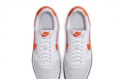 Las Nike Field General ’82 son las zapatillas blancas que no te quitarás en todo el verano (y valen menos de 100 euros)