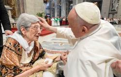 Radio Habana Cuba | Papa Francisco entrega mensaje por el Día Mundial de los Abuelos – .
