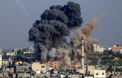 Al menos 14 palestinos muertos en bombardeo israelí