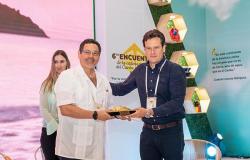 Reconocen a director del Hotel Irotama en Encuentro Gremial de Turismo – .