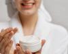 La crema de farmacia con 21 usos que recomiendan los dermatólogos