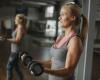 Por qué el entrenamiento de fuerza es crucial para las mujeres que experimentan o se acercan a la menopausia | Bienestar