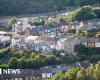 Los precios de la vivienda en Gales caen un 6,5% en un año – .