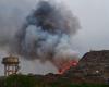 Se produce un gran incendio en el vertedero de Ghazipur en Delhi y el humo envuelve la región