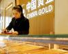 Surge la imparable demanda china de oro impulsa un precio récord – .