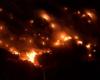 El incendio continúa en el vertedero de Ghazipur, dicen los residentes, “el humo causa malestar… es difícil respirar” -.