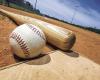 “Lanzamiento fuerte y defensa estelar impulsan al equipo de béisbol de Albemarle a vencer al condado de Orange”.