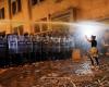 Georgia: La policía utiliza cañones de agua, gases lacrimógenos y granadas paralizantes para dispersar a los manifestantes que se oponen al proyecto de ley sobre “agentes extranjeros”