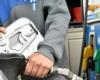 La gasolina subió pese a la postergación del aumento de los impuestos a los combustibles