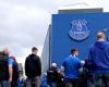 La adquisición del Everton en duda tras el colapso de la aerolínea de bajo coste australiana