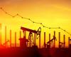 Los precios del petróleo caen por tercer día a medida que surgen los inventarios de crudo de EE. UU.