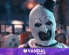 ‘Terrifier 3’ revela una imagen traumática de Art the Clown y adelanta su fecha de estreno en cines