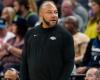 Los Lakers despiden al entrenador Darvin Ham después de 2 temporadas, le dicen fuentes a ESPN