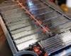 Científicos reviven baterías viejas de celulares con método químico